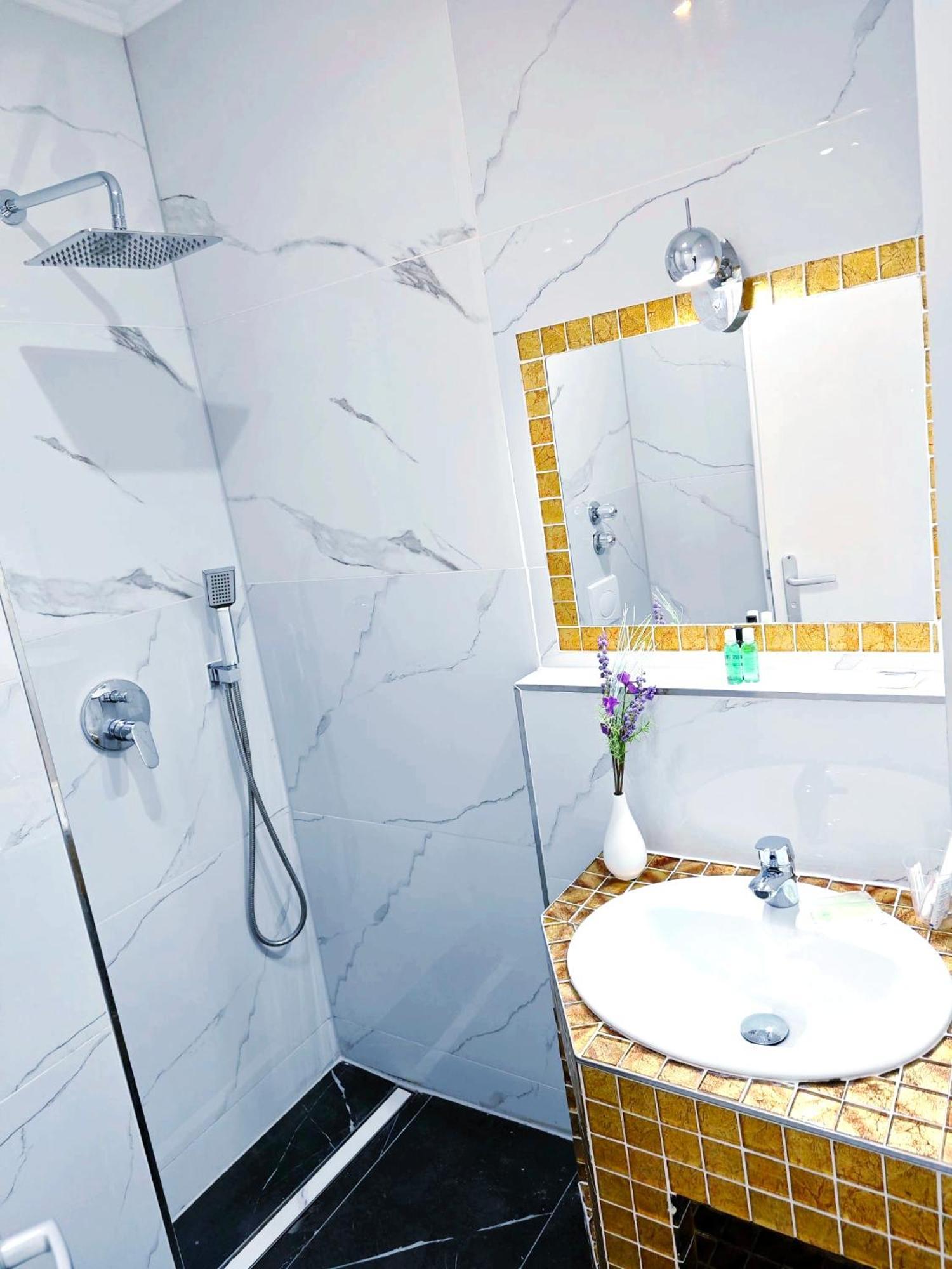 Jakz Hotel 黑尔滕 外观 照片