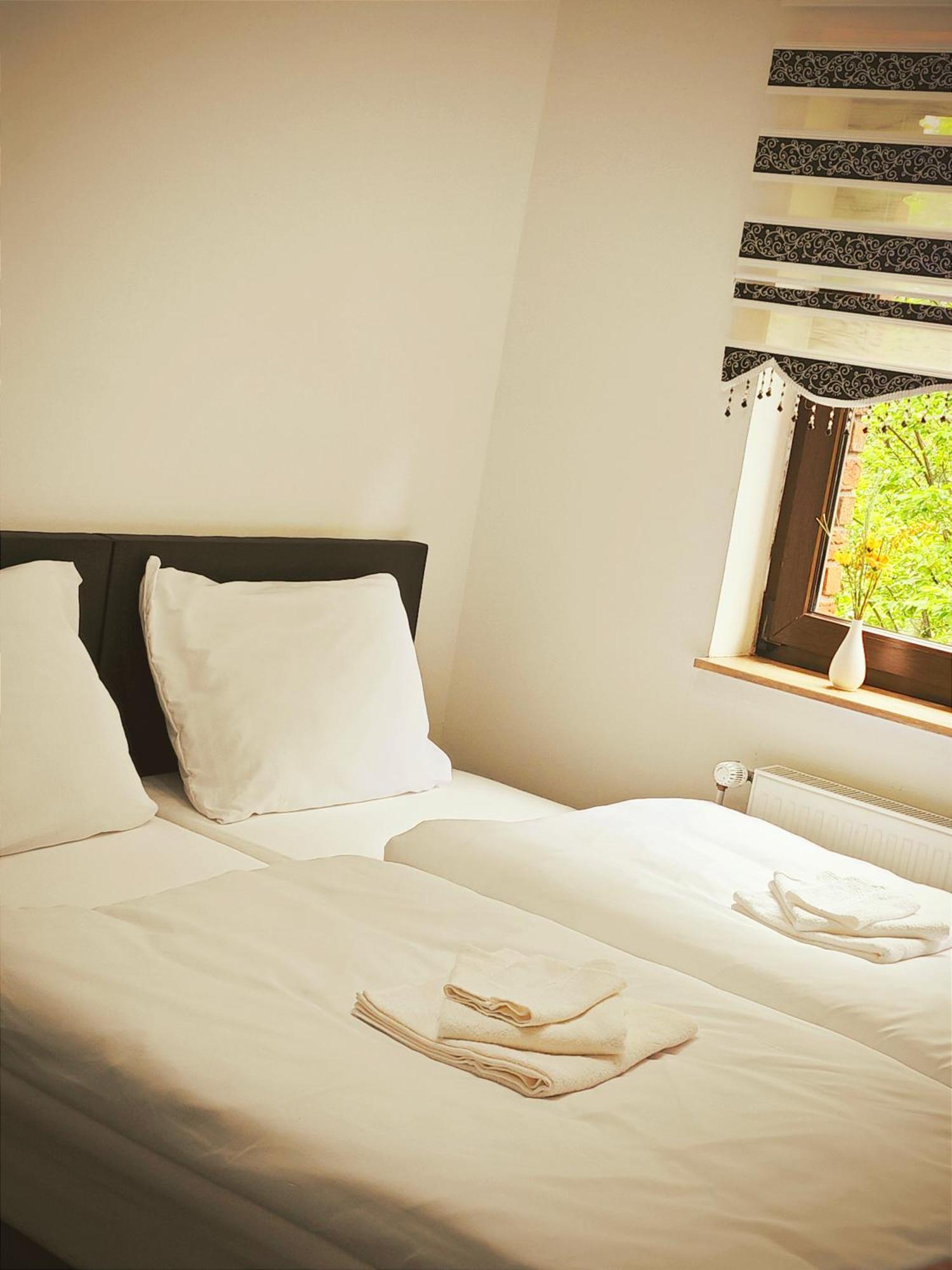 Jakz Hotel 黑尔滕 外观 照片